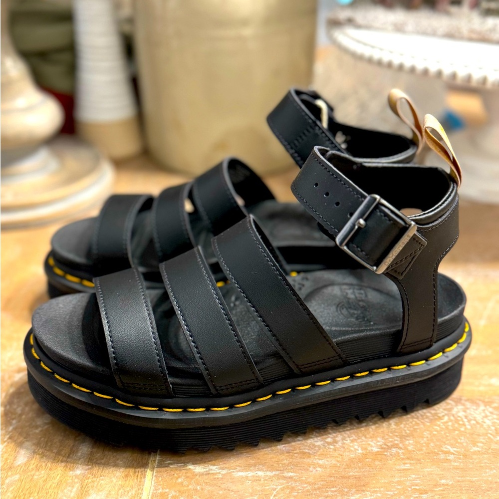 DR MARTENS VEGAN BLAIRE SANDALS